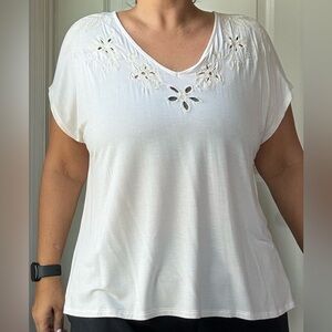 American Eagle Outfitters White Floral Cutout Blouse